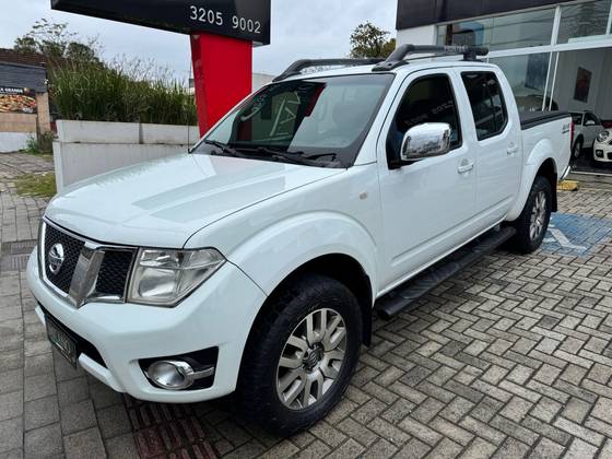 NISSAN FRONTIER 2.5 SL 4X4 CD TURBO ELETRONIC DIESEL 4P AUTOMÁTICO
